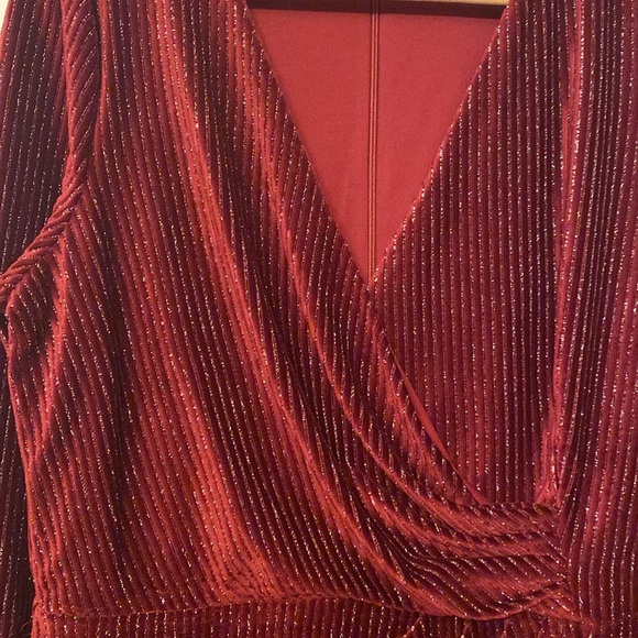 Warm Wine velvet metallic holiday faux wrap dress Julia Jordan size 16 - Picture 6 of 8